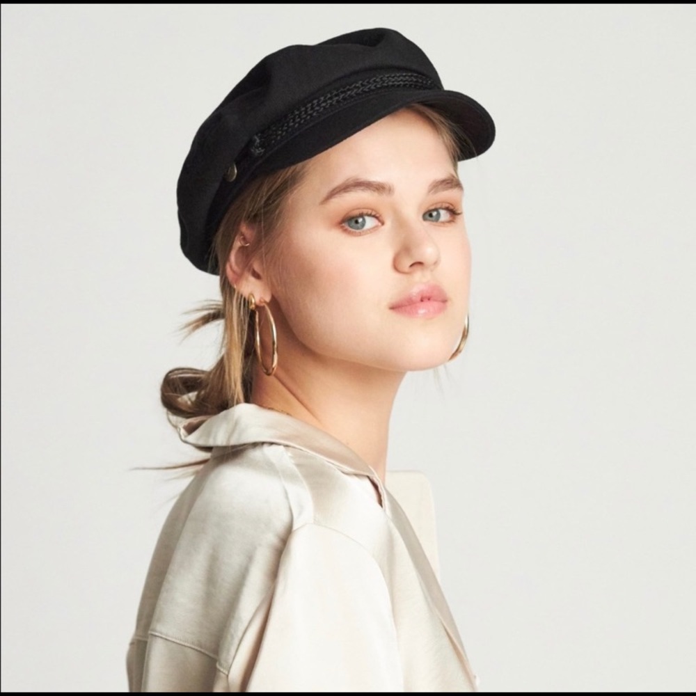Brixton Fiddler Cap.